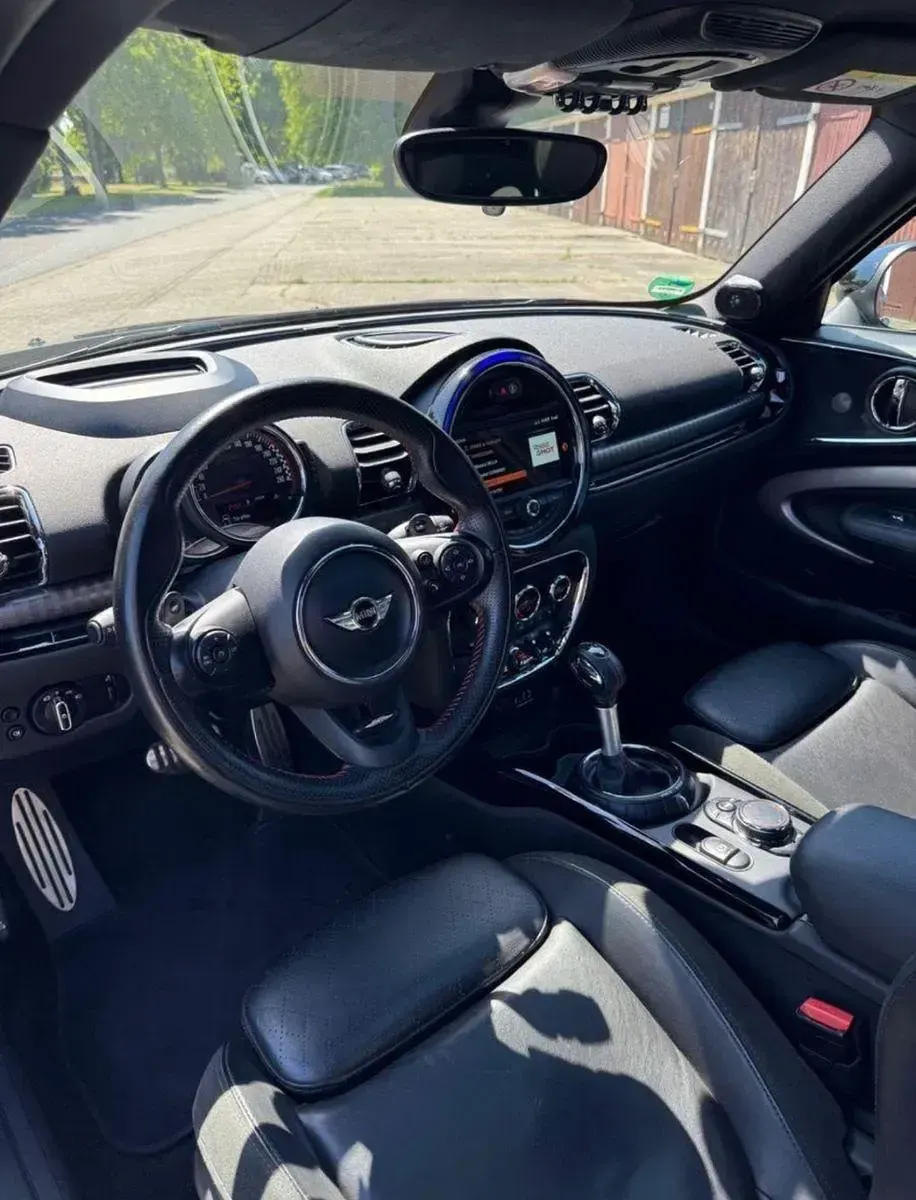 Gebraucht Mini John Cooper Works 231 PS (169 kW) 2017 Schwarz Kleinwagen