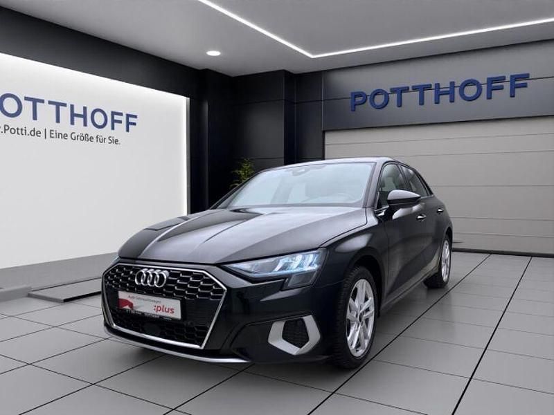 Schwarz Gebraucht 2024 Audi A3 Advanced | 26.450 € - Bild 1/4