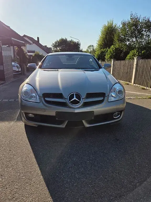 Gebraucht Mercedes SLK200 184 PS (135 kW) 2009 Silber Cabrio