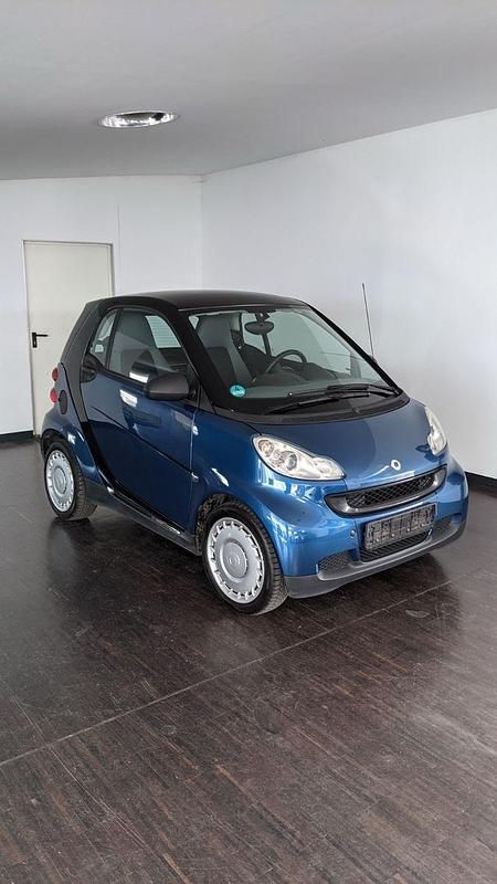 Blau Gebraucht 2010 Smart ForTwo Coupé Pure Coupé | 4.700 € (Fairer Preis) - Bild 1/3