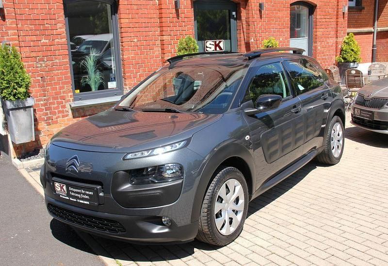 Grau Gebraucht 2017 Citroën C4 Cactus Feel Kleinwagen | 10.450 € (Fairer Preis) - Bild 1/4