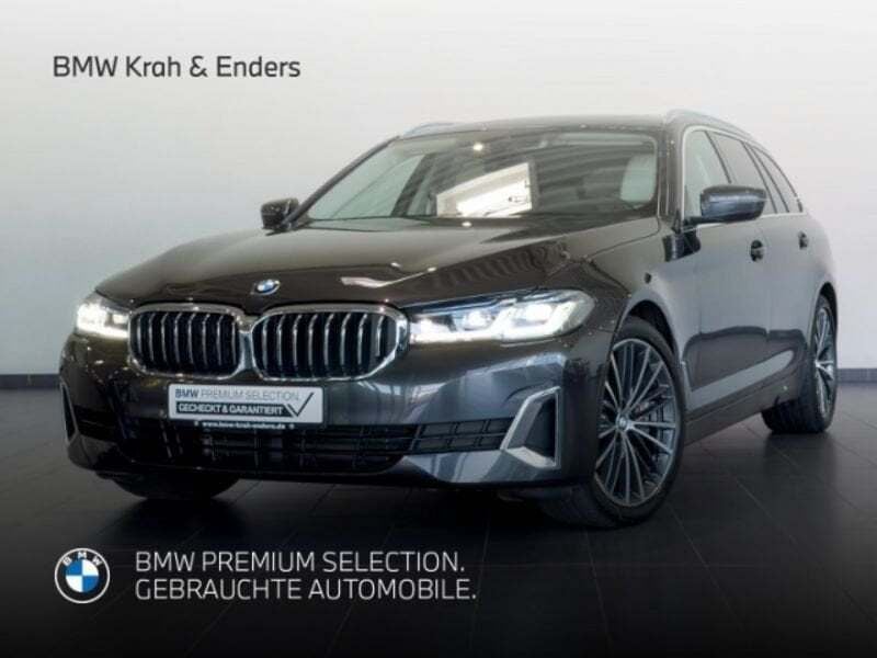 Grau Gebraucht 2021 BMW 540 Luxury Line Kombi | 47.250 € (Fairer Preis) - Bild 1/4