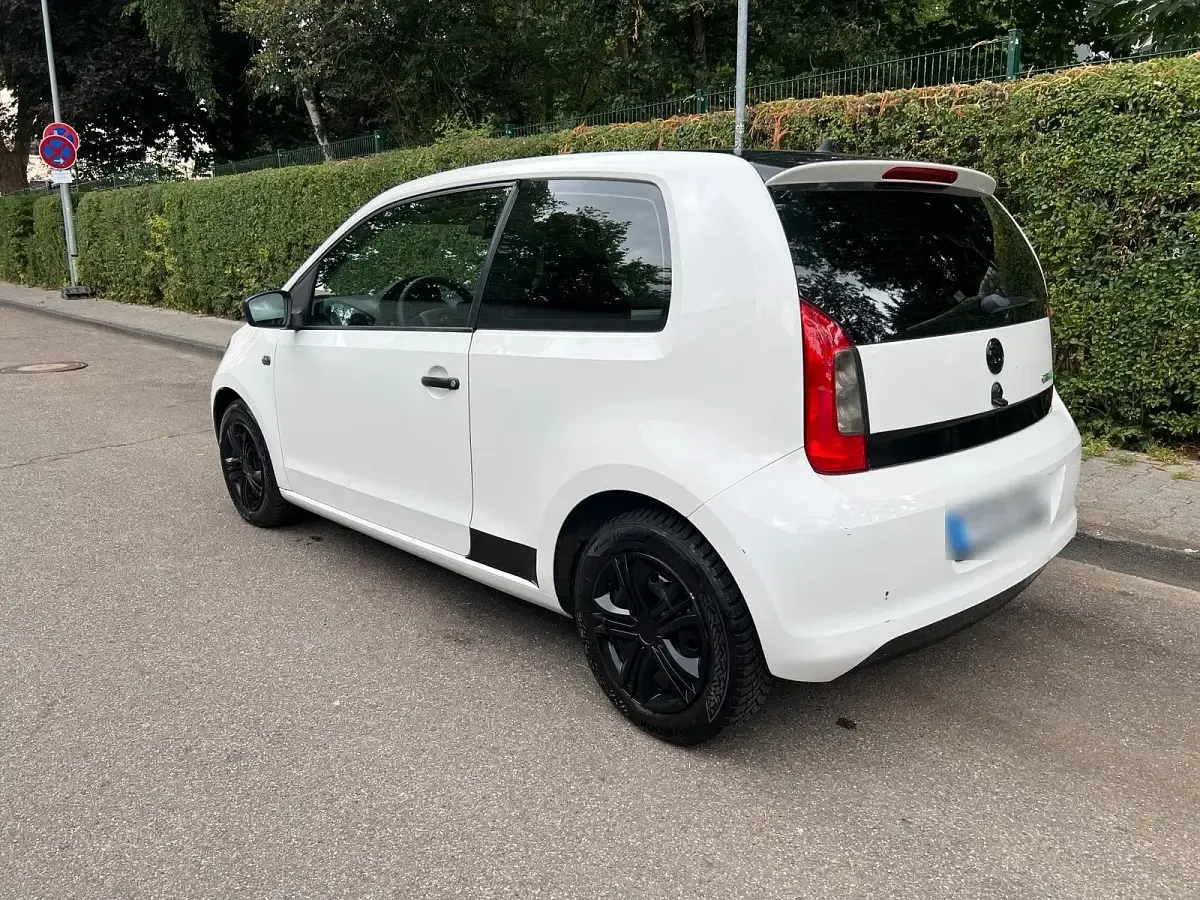 Gebraucht Skoda Citigo 65 PS (47 kW) 2017 Weiß Kleinwagen