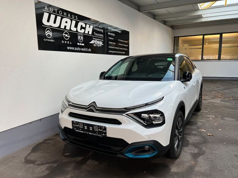 Gebraucht Citroën e-C4 Shine 114 kW (156 PS) 2024 Weiß Limousine
