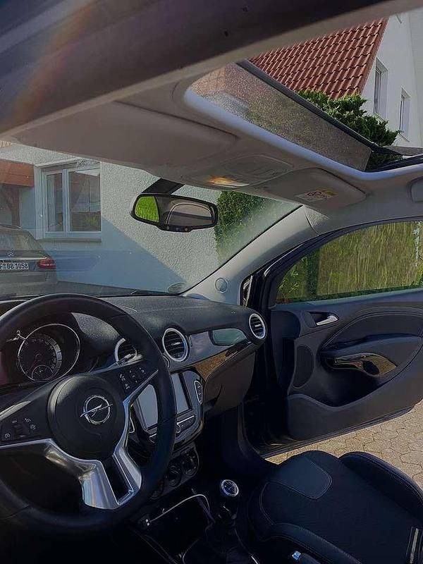 Gebraucht Opel Adam Open Air 101 PS (74 kW) 2017 Kleinwagen