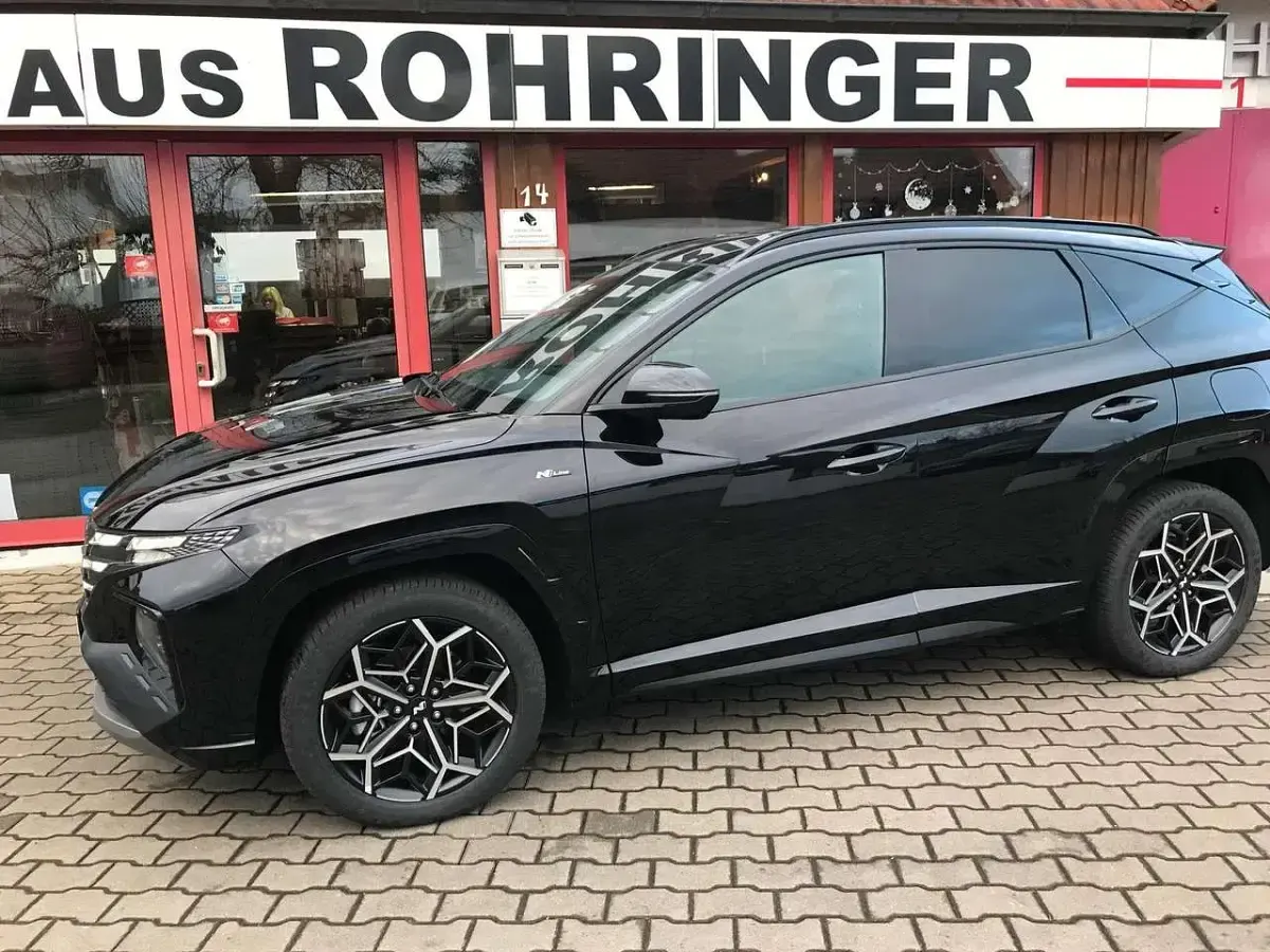 Neu Hyundai Tucson N Line 150 PS (110 kW) 2026 Abyss black SUV