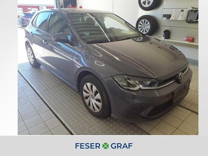 Grau Gebraucht 2022 VW Polo Life Limousine | 17.870 € (Fairer Preis) - Bild 1/4