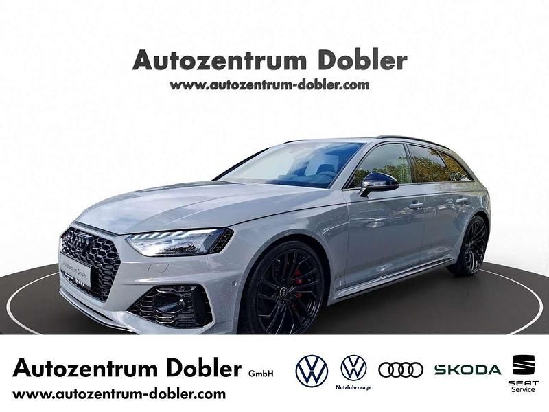 Nardograu Gebraucht 2024 Audi RS4 Ambiente Kombi | 92.880 € - Bild 1/4