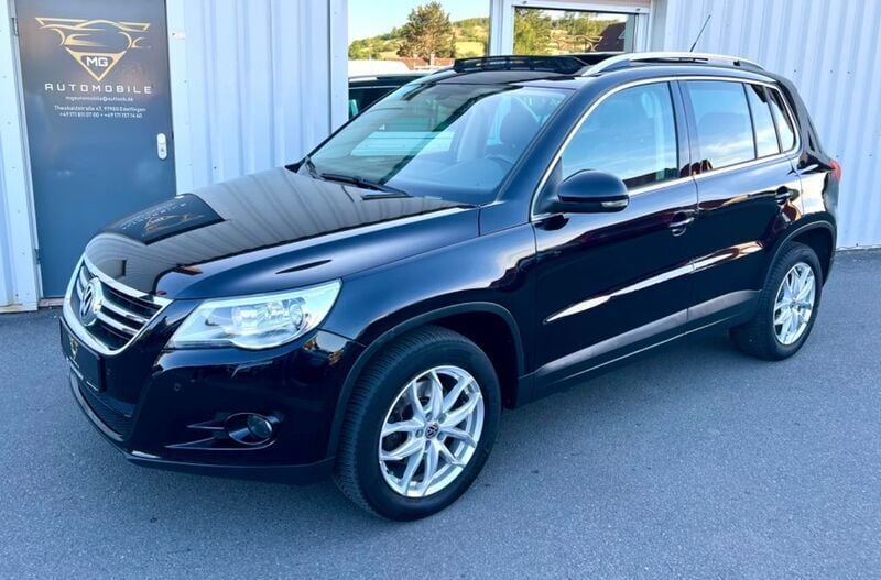 Schwarz Gebraucht 2009 VW Tiguan Sportline SUV | 9.799 € (Fairer Preis) - Bild 1/4
