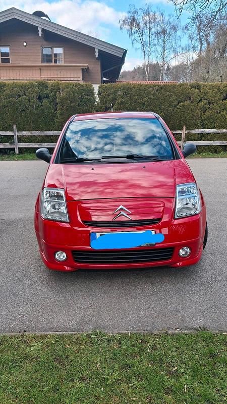 Gebraucht Citroën C2 60 PS (44 kW) 2006 Rot Kleinwagen