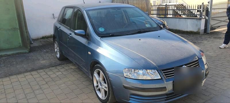 Gebraucht 2003 Fiat Stilo Kleinwagen | 950 € (Fairer Preis) - Bild 1/4