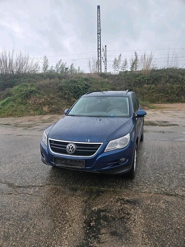 Gebraucht VW Tiguan 140 PS (102 kW) 2008 Blau SUV