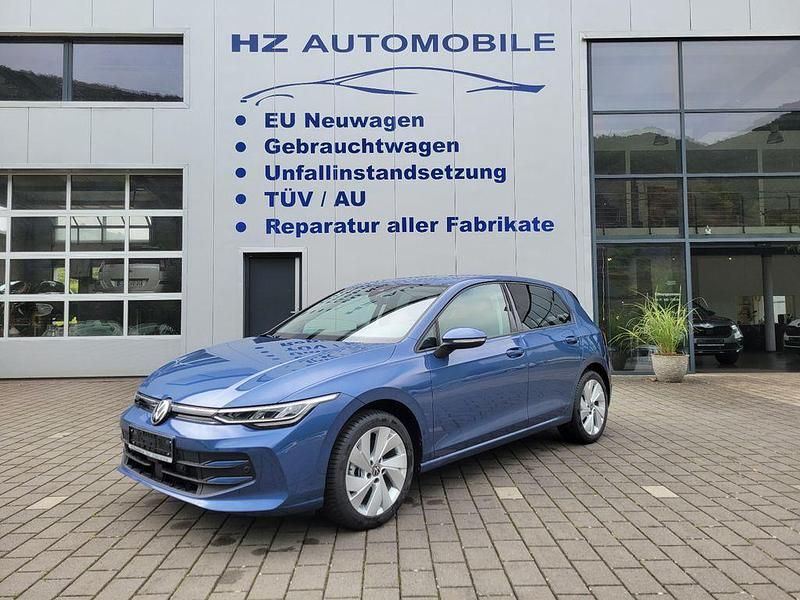 Blau Neu 2025 VW Golf VIII Limousine | 27.500 € (Guter Preis) - Bild 1/4