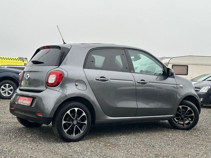 Gebraucht Smart ForFour 90 PS (66 kW) 2017 Grau Kleinwagen