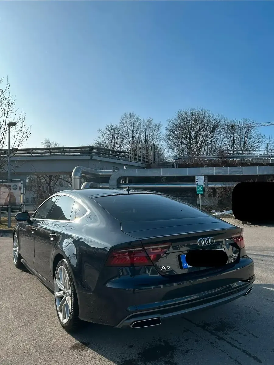 Gebraucht Audi A7 Sportback S-Line 320 PS (235 kW) 2016 Blau Kleinwagen