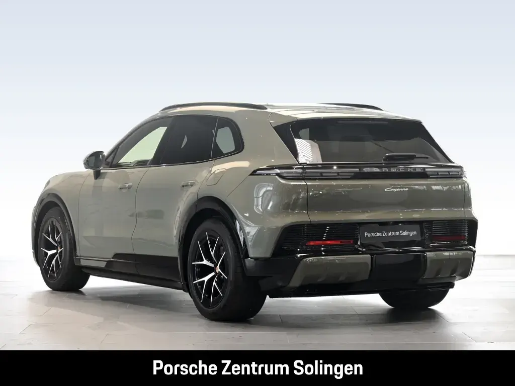 Gebraucht Porsche Cayenne Electric Chrono 325 kW (442 PS) 2026 Gruen SUV
