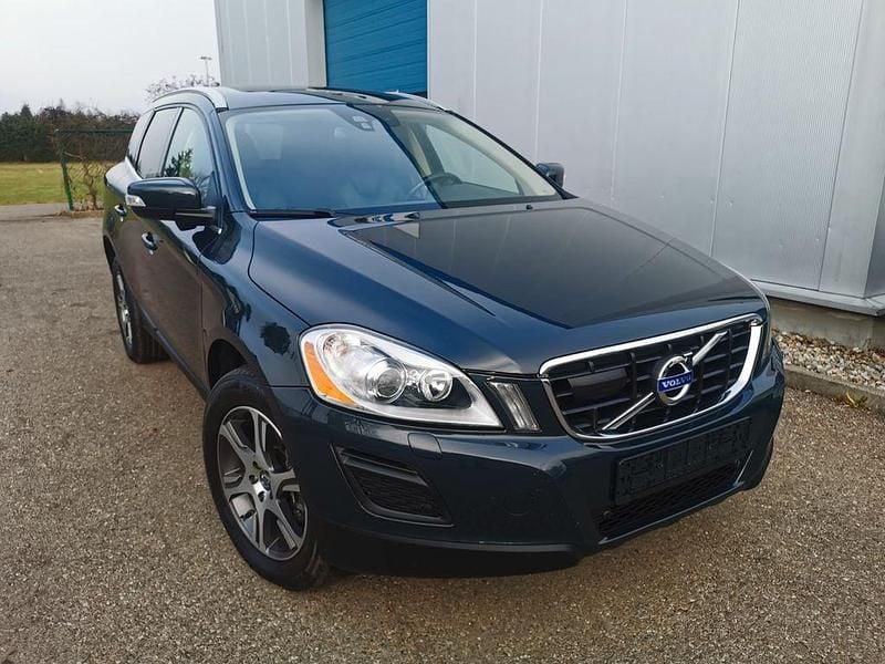 Occasion Volvo XC60 Summum 305 ch (224 kW) 2012 Gris SUV