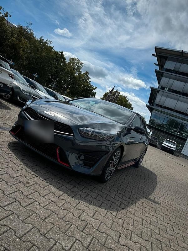 Gebraucht Kia ProCeed GT 204 PS (150 kW) 2023 Grau Kombi
