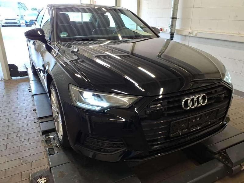 Gebraucht Audi A6 Design 299 PS (219 kW) 2021 0e mythosschwarz metallic (metallic) Limousine