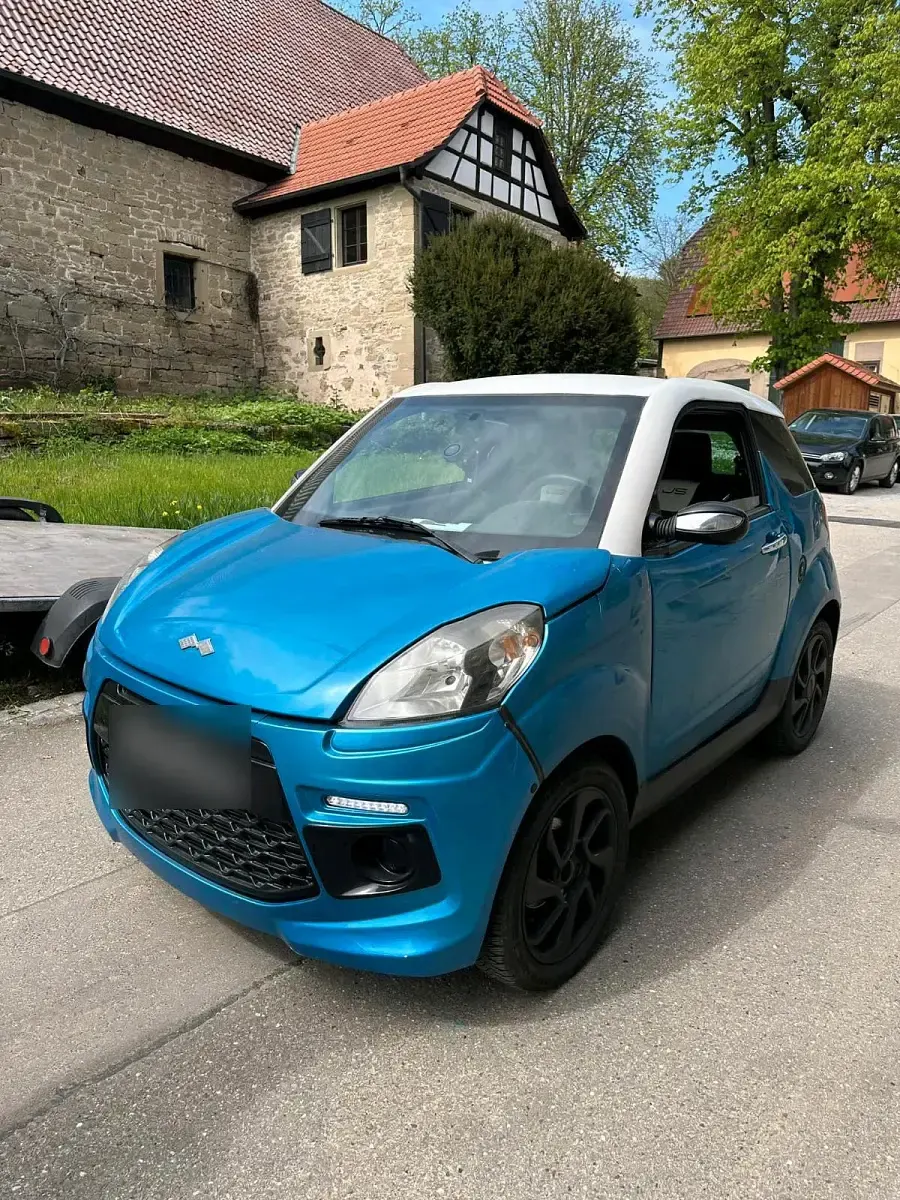 Gebraucht Ligier JS50 2014 Blau Kleinwagen