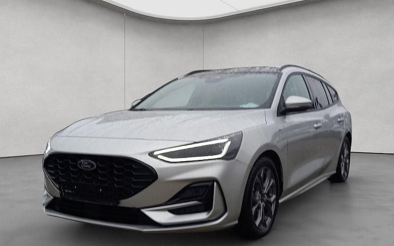 Silber Gebraucht 2024 Ford Focus ST-Line X Kombi | 23.990 € (Guter Preis) - Bild 1/4