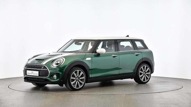 Grün Gebraucht 2024 Mini Cooper S Clubman Classic Kombi | 32.255 € (Fairer Preis) - Bild 1/4