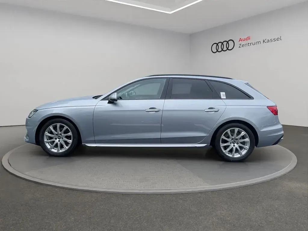Gebraucht Audi A4 Advanced 163 PS (119 kW) 2023 Silber Kombi