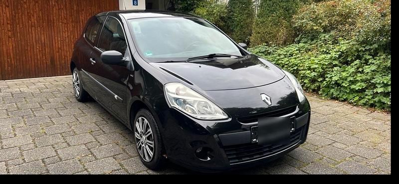 Gebraucht Renault Clio III 75 PS (55 kW) 2012 Schwarz Kleinwagen