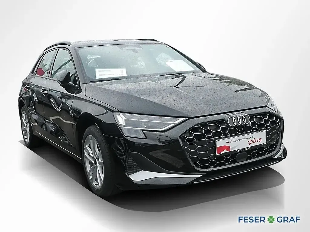 Gebraucht Audi A3 Ambiente 116 PS (85 kW) 2025 Mythosschwarz metallic Limousine