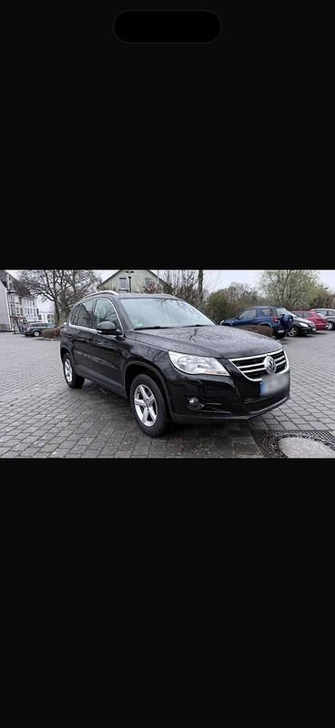 Gebraucht VW Tiguan 140 PS (102 kW) 2011 Schwarz SUV