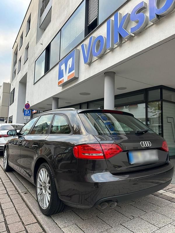 Gebraucht Audi A4 143 PS (105 kW) 2010 Kombi