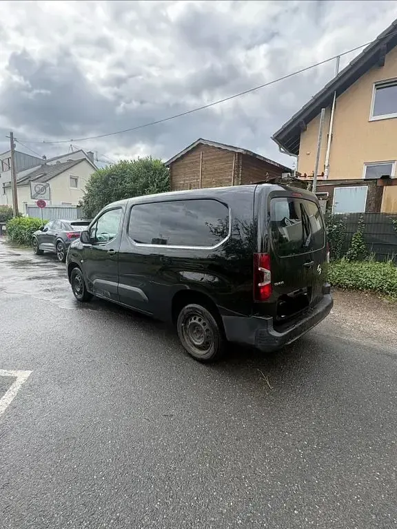 Gebraucht Opel Combo 102 PS (75 kW) 2020 Schwarz Van / Kleinbus