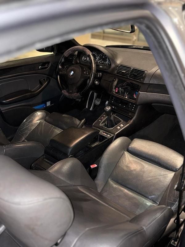 Gebraucht BMW 330 204 PS (150 kW) 2002 Grau Limousine