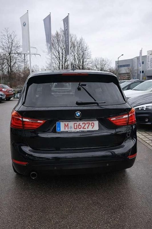 Gebraucht BMW 218 Advantage 136 PS (100 kW) 2017 Schwarz Kombi