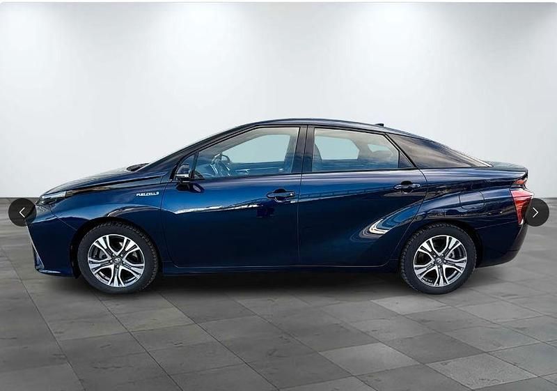 Gebraucht Toyota Mirai 154 PS (113 kW) 2016 Blau Limousine