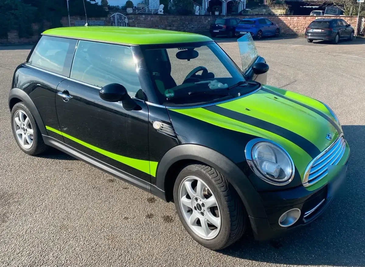 Usata Mini Cooper 120 CV (88 kW) 2008 Nero Utilitaria