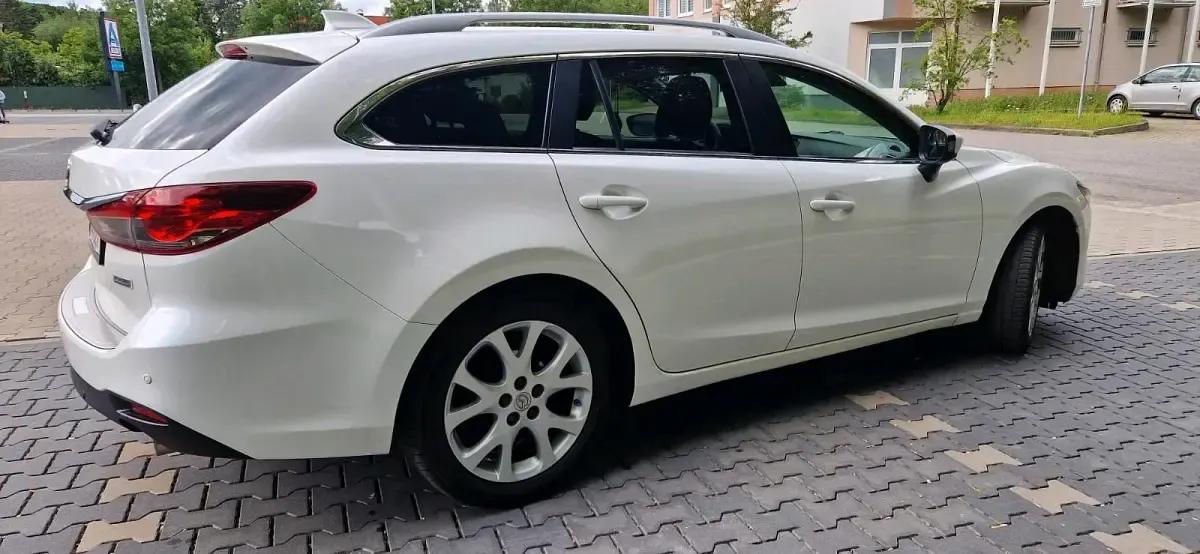 Gebraucht Mazda 6 150 PS (110 kW) 2013 Weiß Kombi