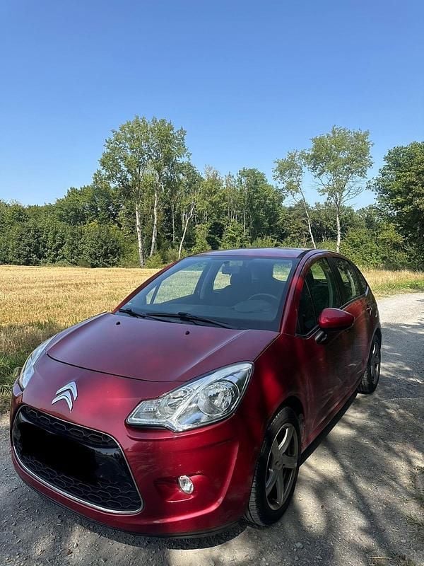 Rot Gebraucht 2012 Citroën C3 Kleinwagen | 3.999 € (Fairer Preis) - Bild 1/4