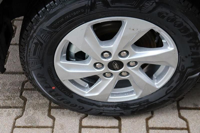 Neu Ford Transit Custom 232 PS (170 kW) 2026 Magnetic metallic Kombi