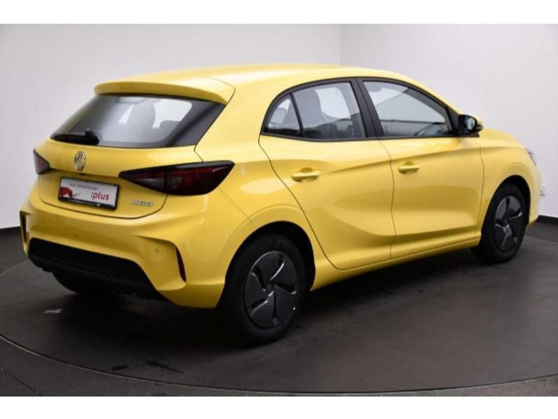 Neu MG MG3 116 PS (85 kW) 2025 Pastel yellow Kleinwagen