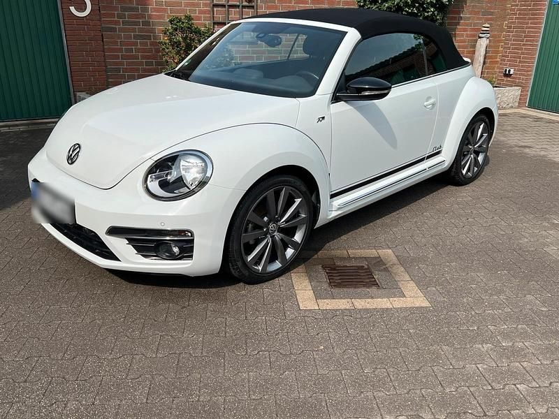 Weiß Gebraucht 2015 VW Beetle CLUB Cabrio | 20.900 € (Teuer) - Bild 1/4