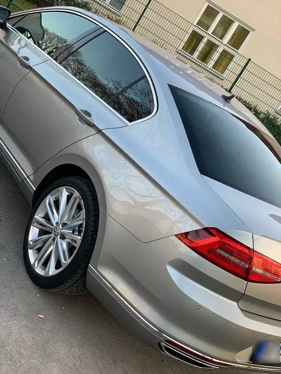 Gebraucht VW Passat Highline 239 PS (175 kW) 2015 Beige Limousine