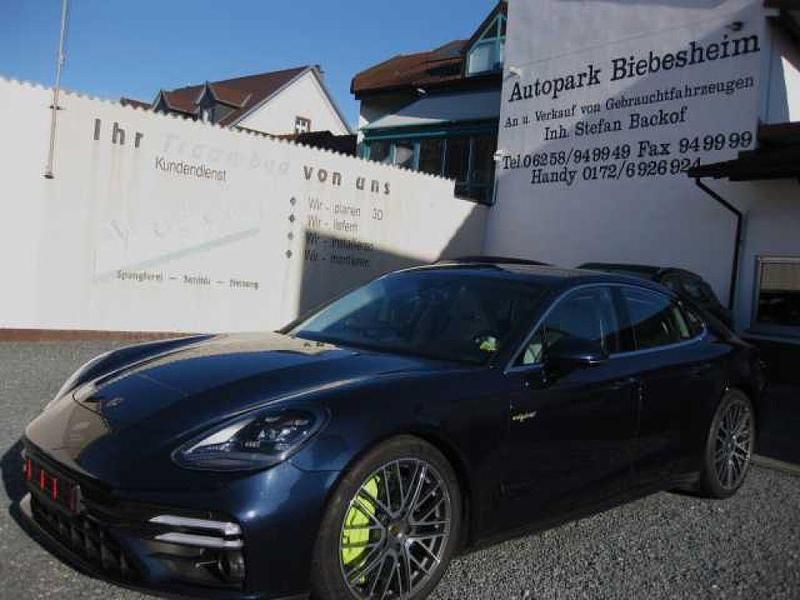 Nachtblaumet. (metallic) Gebraucht 2021 Porsche Panamera Limousine | 93.999 € - Bild 1/4