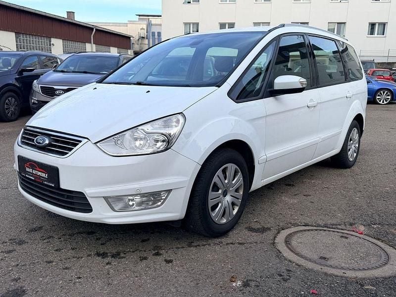 Weiß Gebraucht 2013 Ford Galaxy Trend Van / Kleinbus | 5.990 € (Guter Preis) - Bild 1/4