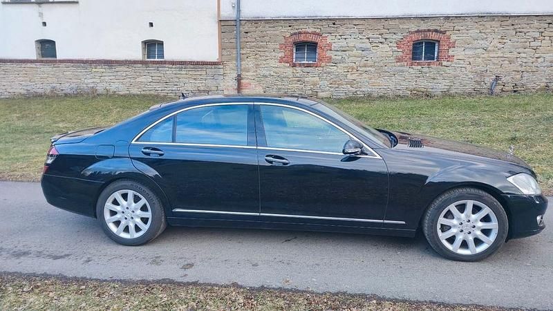 Gebraucht Mercedes S320 235 PS (172 kW) 2007 Schwarz Limousine