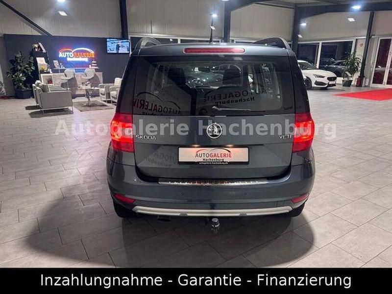 Gebraucht Skoda Yeti Active 110 PS (80 kW) 2016 Grau SUV