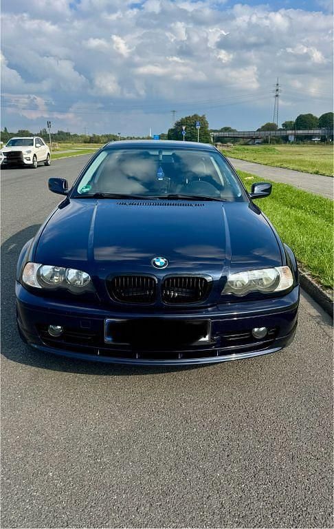 Blau Gebraucht 2000 BMW 318 Coupé | 3.200 € (Fairer Preis) - Bild 1/4