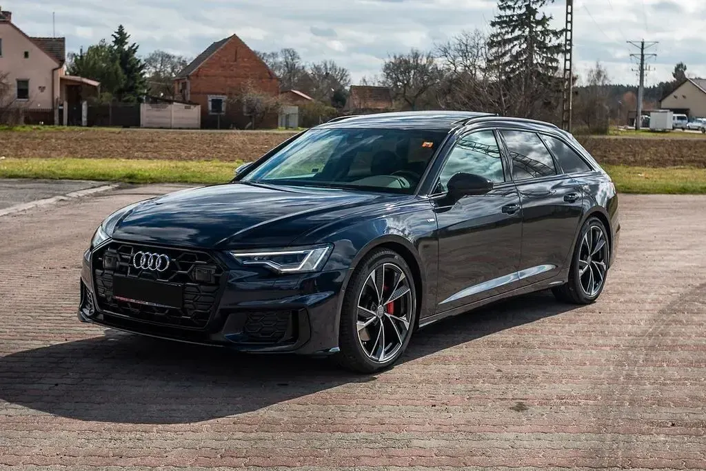 Gebraucht Audi A6 S-Line 286 PS (210 kW) 2025 Blau Kombi