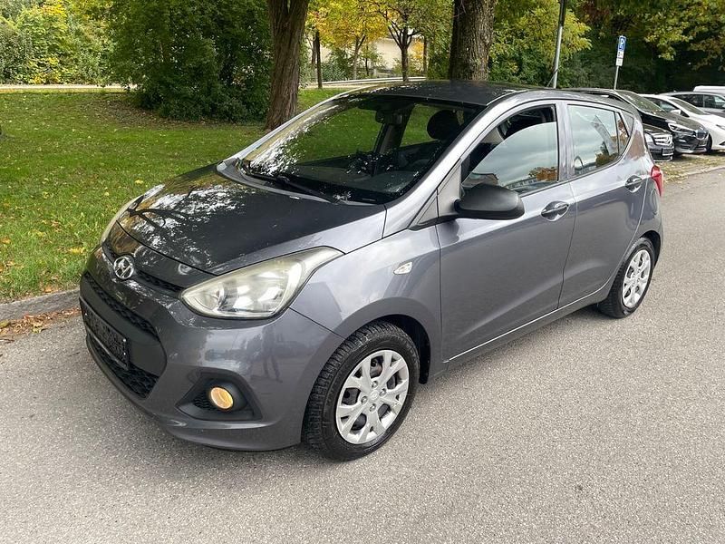 Grau Gebraucht 2014 Hyundai i10 Classic Kleinwagen | 5.500 € (Fairer Preis) - Bild 1/4