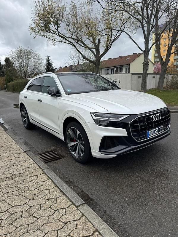 Gebraucht Audi Q8 286 PS (210 kW) 2018 Schwarz SUV